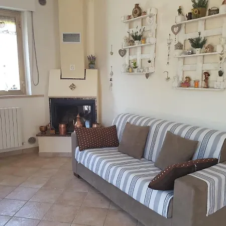 In Collina A Due Passi Dal Mare *