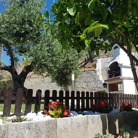 In Collina A Due Passi Dal Mare Vila