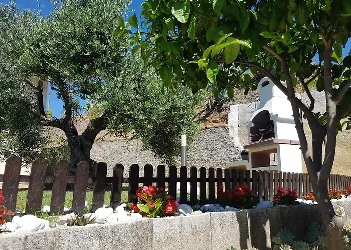 In Collina A Due Passi Dal Mare 빌라