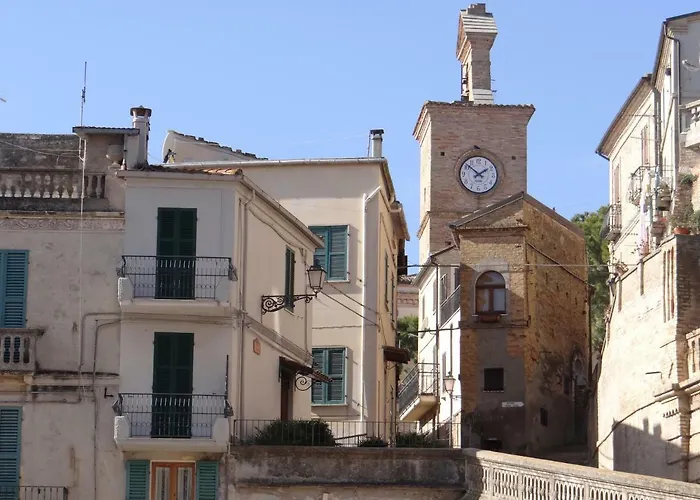 빌라 In Collina A Due Passi Dal Mare *