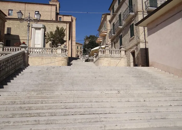 빌라 In Collina A Due Passi Dal Mare *