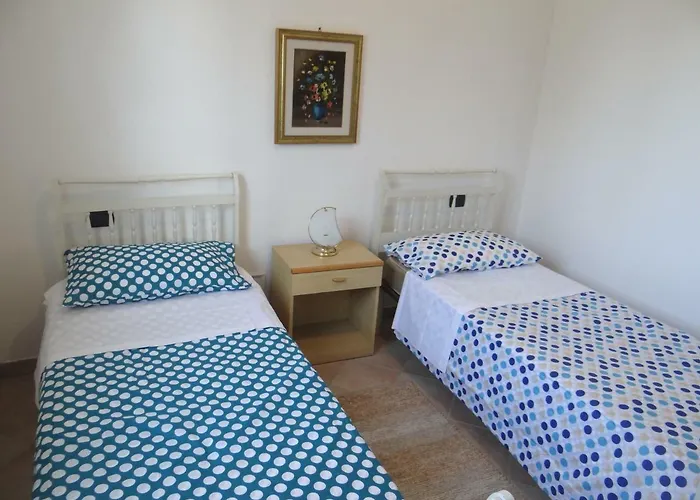 In Collina A Due Passi Dal Mare *